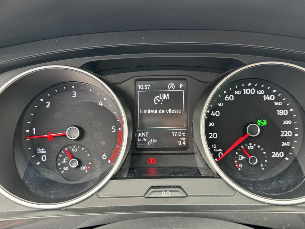 Volkswagen Tiguan - 2.0 TDI 150 CH DSG7 CONFORTLINE