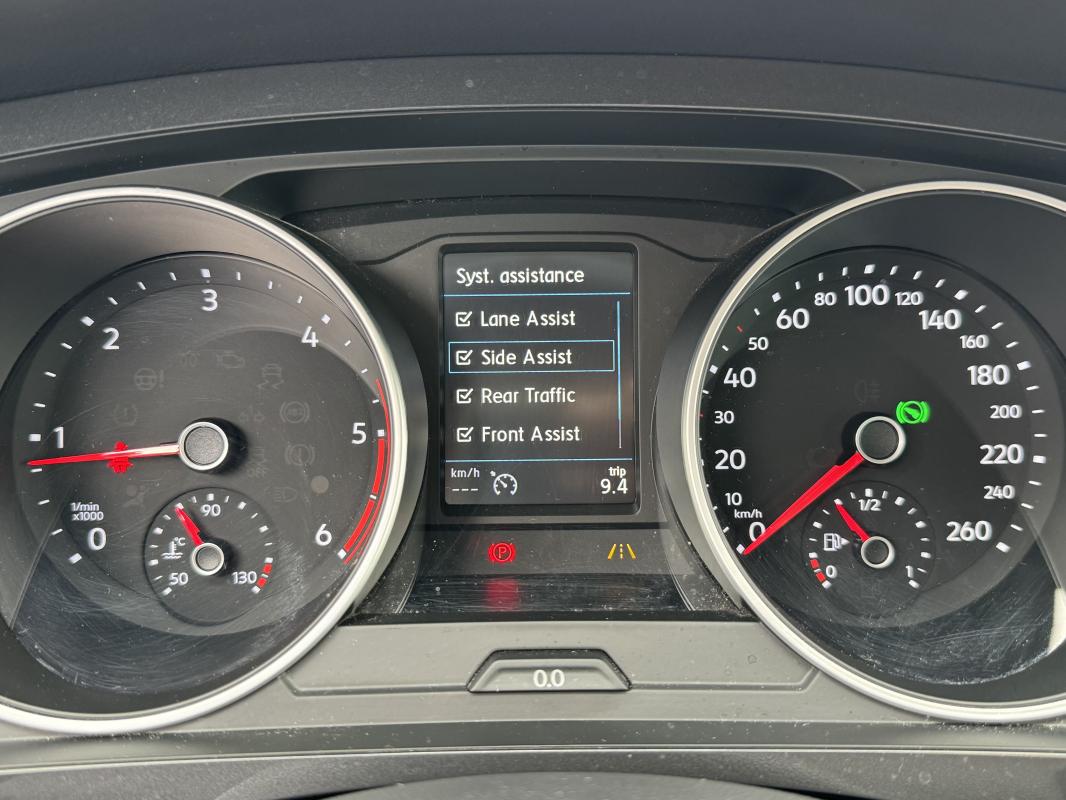 Volkswagen Tiguan - 2.0 TDI 150 CH DSG7 CONFORTLINE
